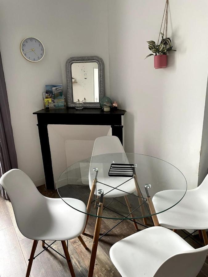 Appartement Rue De La Gare Centre Ville 基伯龙 外观 照片